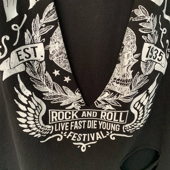 K Distressed Short Sleeve Rock and Roll Festival - Picture 15 of 16